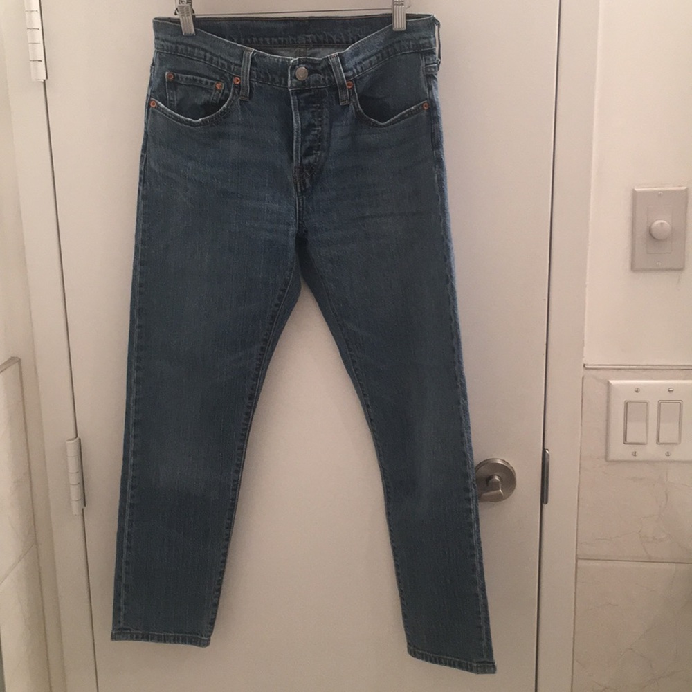 Levi’s 501 Tapered Leg Jean
